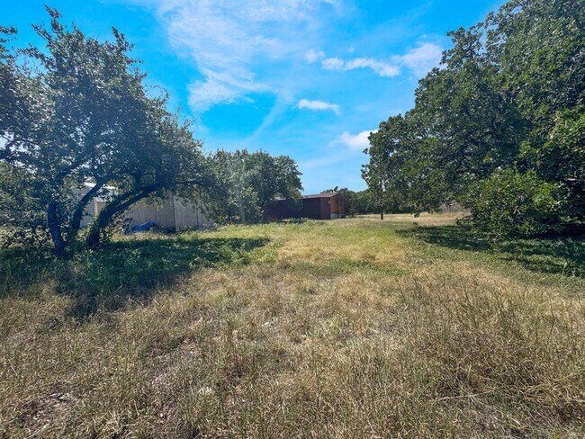 Building Photo - 700 Co Rd 201