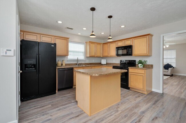 Building Photo - Coming Soon, Beautiful Murfreesboro home in Blackman School District!
