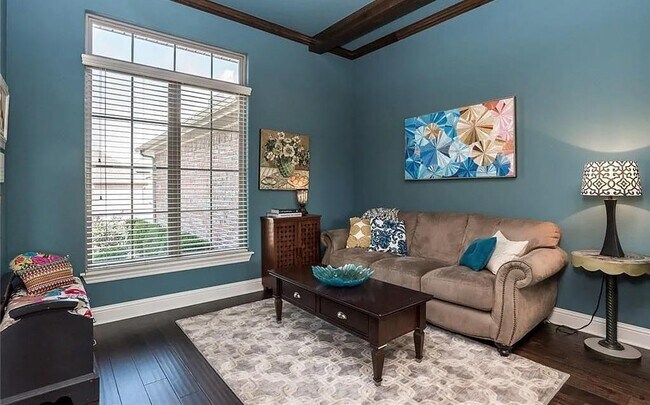 Building Photo - 3403 SW Crosswinds Blvd