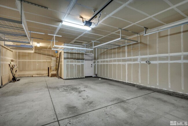 Building Photo - 10345 Rollins Dr