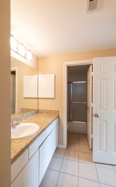 Building Photo - 1881 Bering Dr