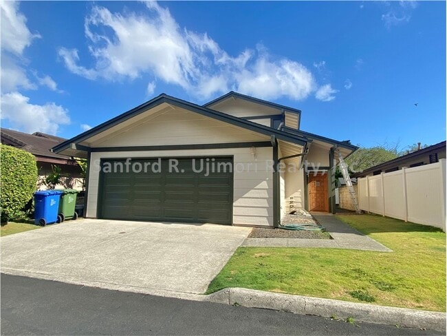 Building Photo - Ke Kumulani (3 bed/2 bath/2 prkg) Newtown,...