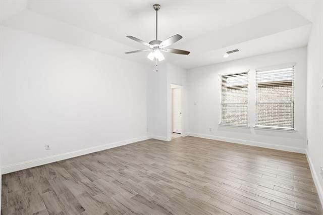 Building Photo - 916 10th St