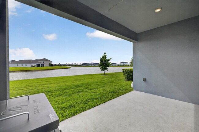 Building Photo - 9449 SW Libertas Wy