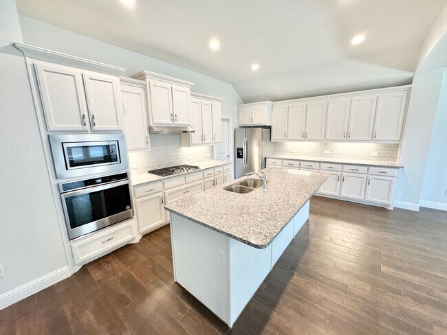 Building Photo - Argyle ISD! 3 Bed 2 Bath Home in PERFECT Location
