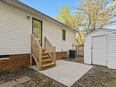 Building Photo - 1159 Settlers Landing Dr
