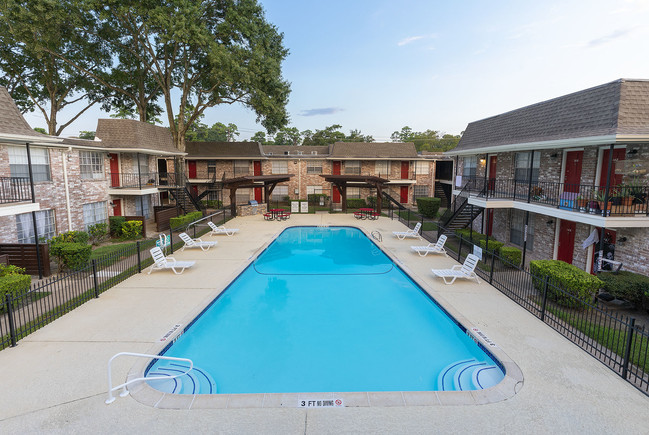 Tara Oaks - Houston, TX | Apartment Finder