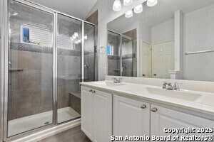 Building Photo - 2030 Olive Hill Dr