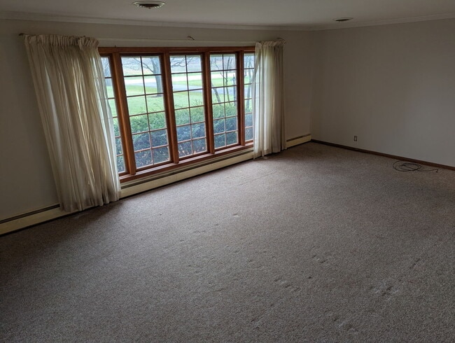 Building Photo - 9314 IL-23