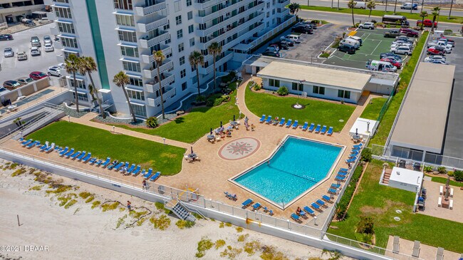 Building Photo - 2800 N Atlantic Ave