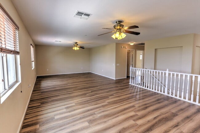 Building Photo - Rancho Sahuarita 5-Bed with 3.5 Baths 3187 Sq Ft