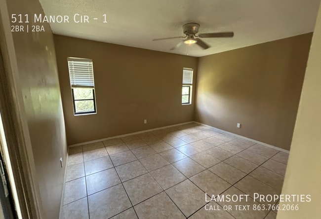 Building Photo - 511 Manor Cir