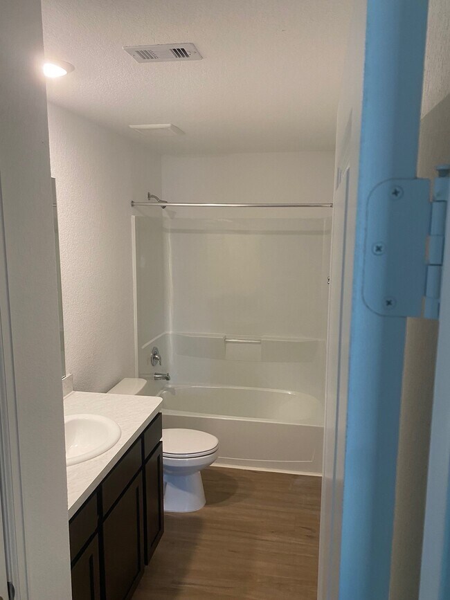 Building Photo - 3771 Solanum Dr