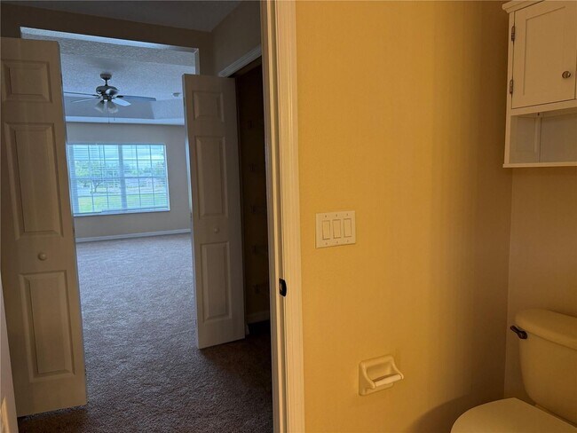 Building Photo - Modern Upgrade Home in Debary