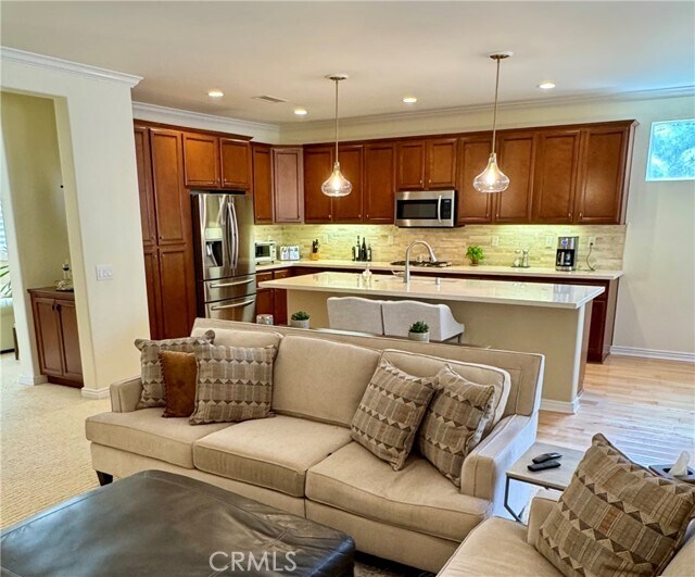 Building Photo - 23801 Los Pinos Ct