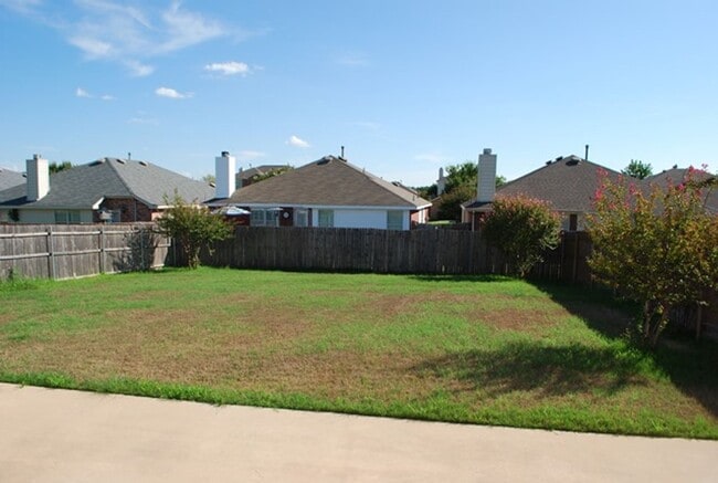 Building Photo - Great 4-2.5-2 in Fort Worth, HEB ISD