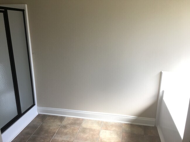 Building Photo - GREAT HOME IN WEST MOBILE