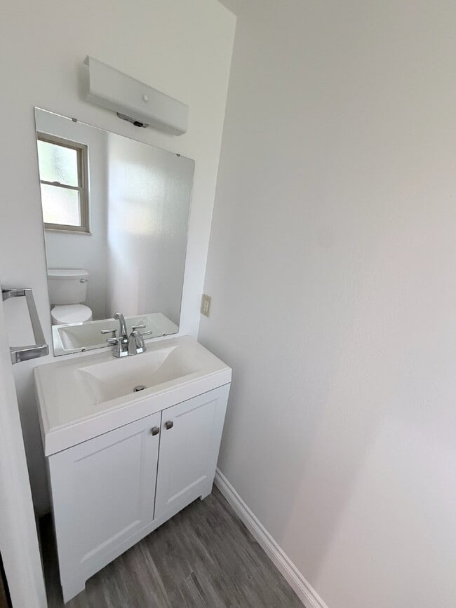 Building Photo - 5155 Santa Clara Pl