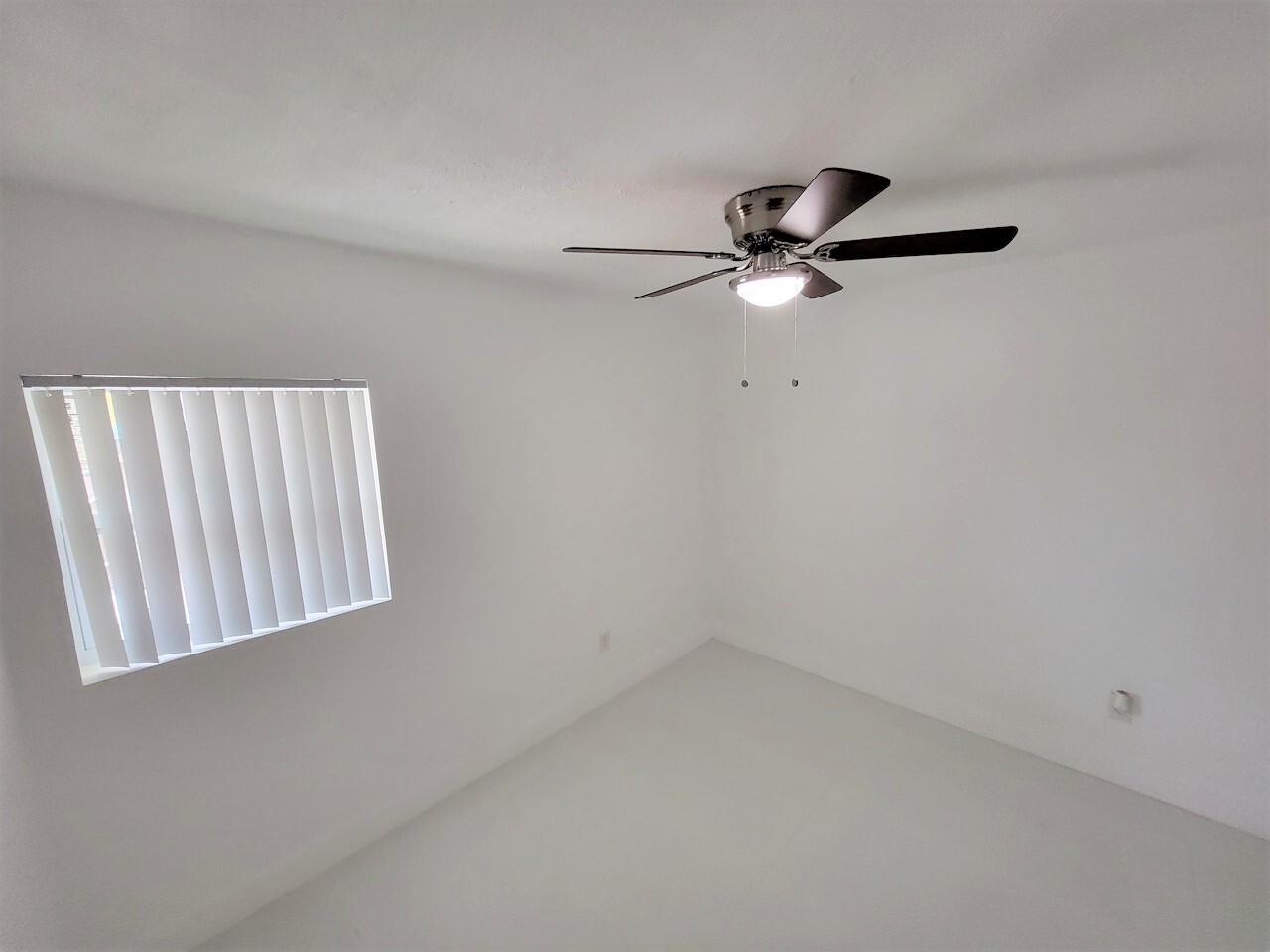 Building Photo - 19352 SW 103rd Ct