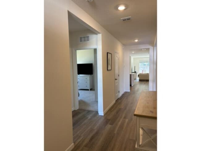 Building Photo - 4 bedroom House in Ocoee