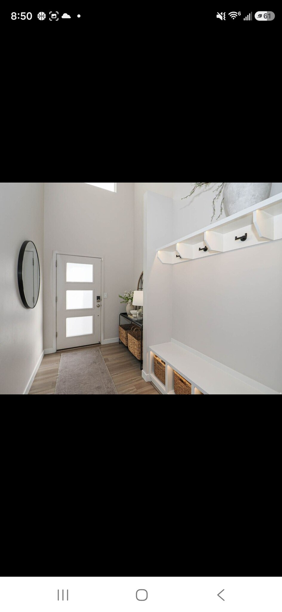 Building Photo - 2061 N Chianti St