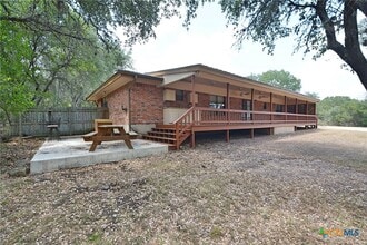 Building Photo - 788 Mary Preiss Dr