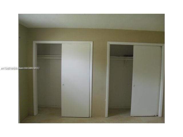 Building Photo - 4590 Ludlam Rd