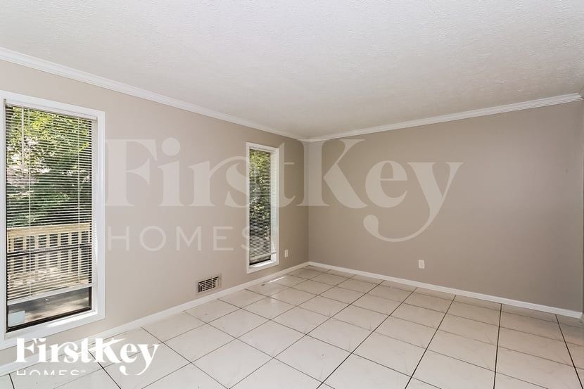 Building Photo - 4442 Old Mabry Pl