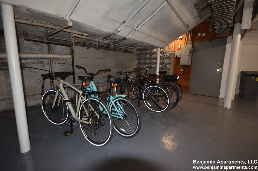 Building Photo - 1334 Commonwealth Ave