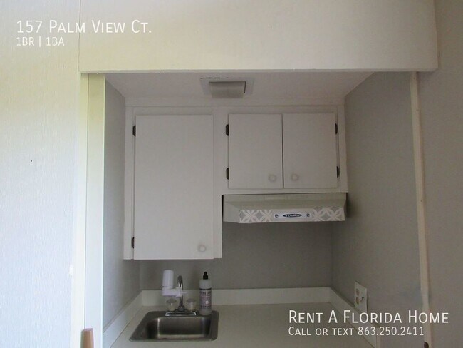 Building Photo - 157 Palm View Ct