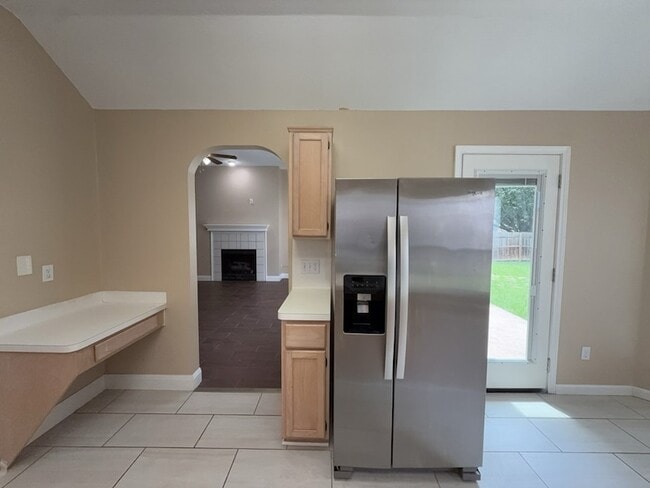 Building Photo - 317 Oak Meadow Ln