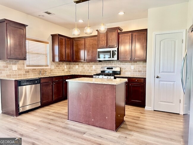 Building Photo - 3363 Willow Meadow Ln