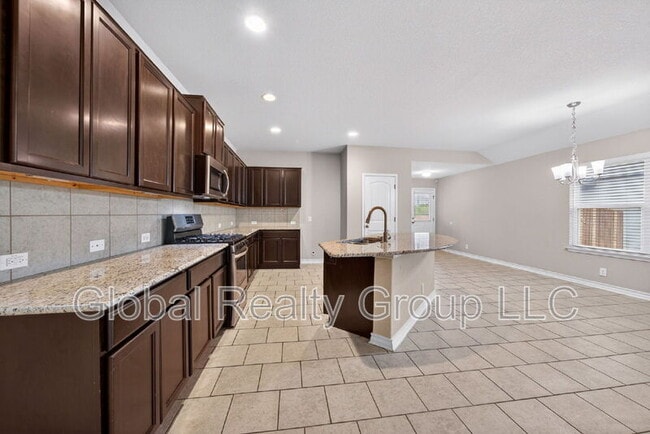 Building Photo - 8710 Fischer Falls