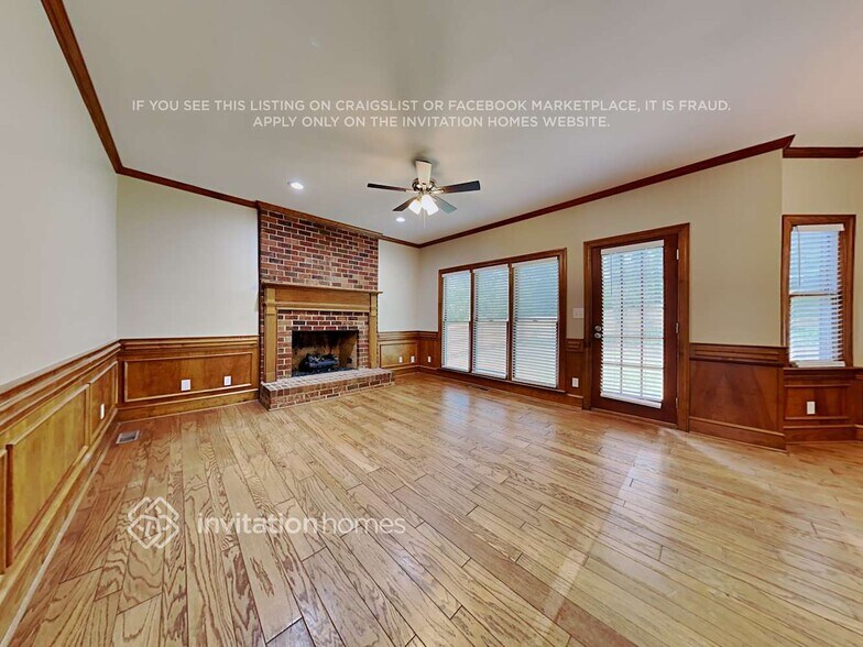 Building Photo - 1002 Briarcliff Rd