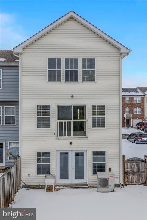 Building Photo - 36 Bruce Dr