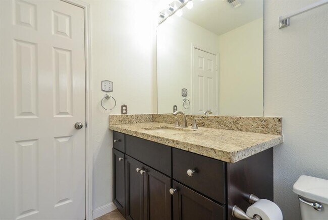 Building Photo - 21527 Black Opal Ln