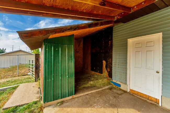 Building Photo - 2175 S 150 W