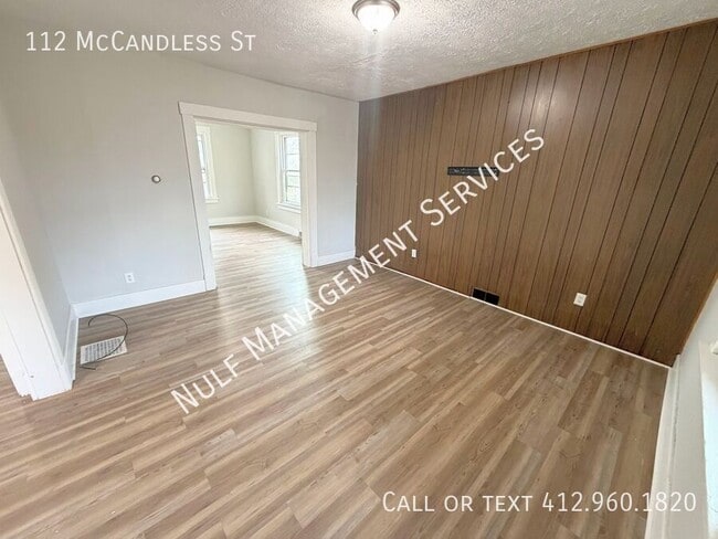 Building Photo - 112 McCandless St