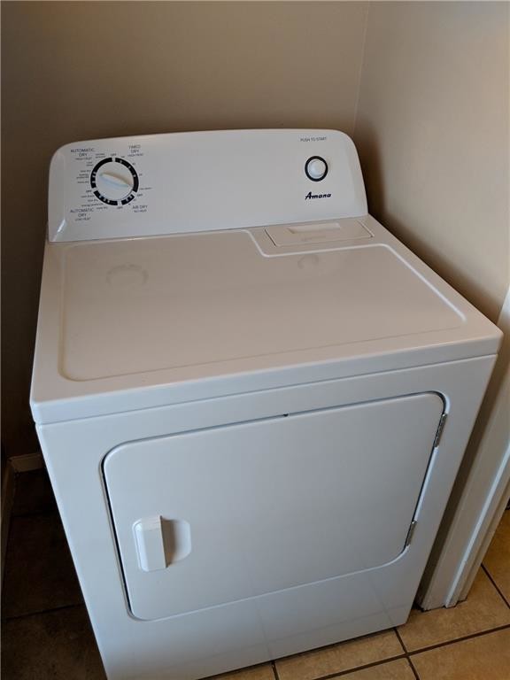 Building Photo - 5981 Arapaho Rd