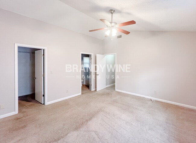 Building Photo - 3868 Springleaf Point