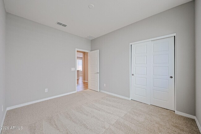 Building Photo - 9018 W San Miguel Ave