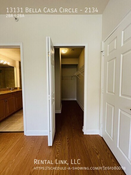 Building Photo - 13131 Bella Casa Cir