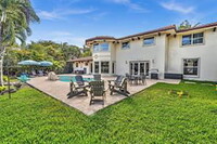 Building Photo - 368 Diplomat Pkwy