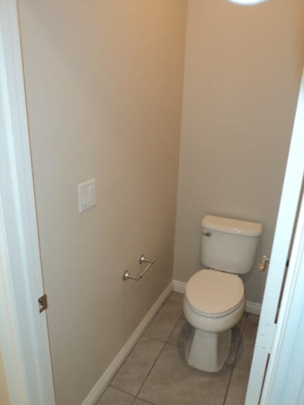Building Photo - 269 Prestwick Ct