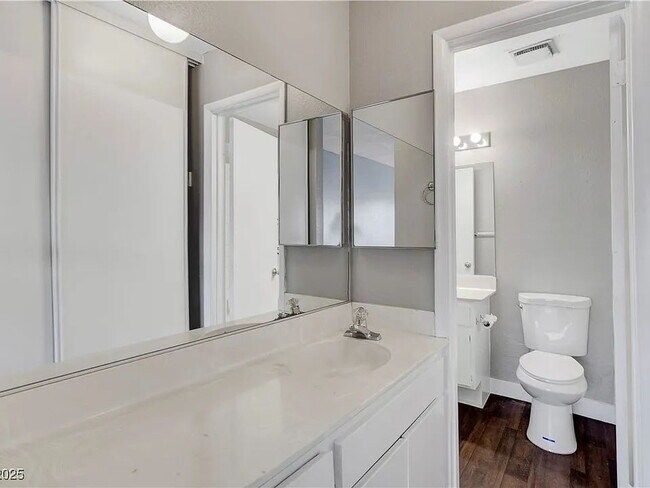 Building Photo - NO MIN CREDIT SCORE REQUIRED, BK OKAY, PAST EVICTION OKAY!, BACKGROUND FRIENDLY. Apply at "The Re...