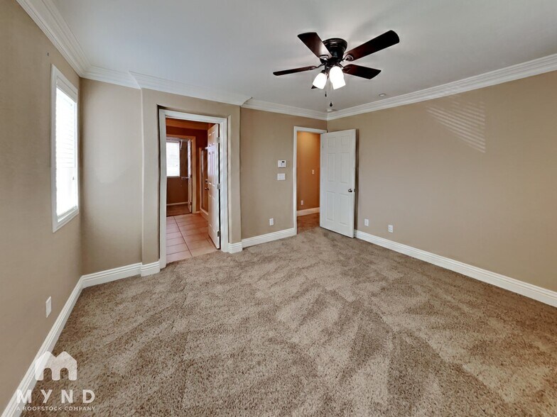 Building Photo - 8932 Dorrell Ln