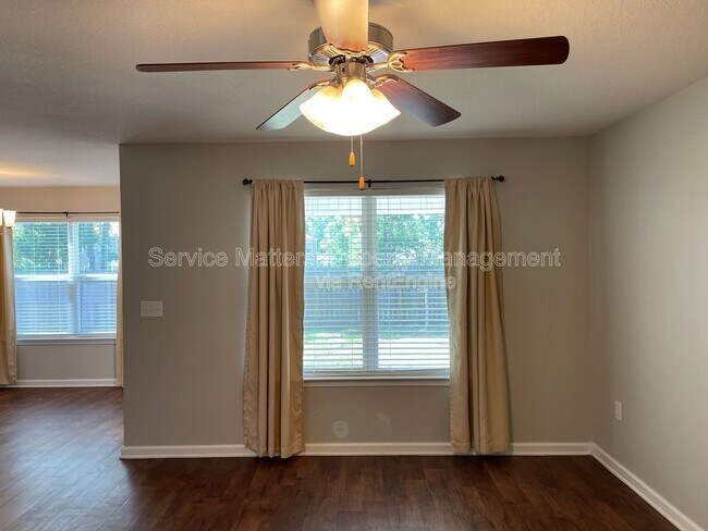 Building Photo - 3481 Quail Dr