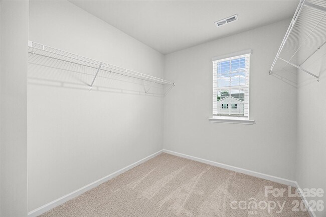 Building Photo - 1010 Two Brothers Ln