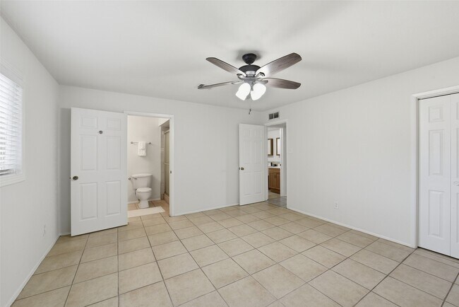 Building Photo - 16722 Moary Firth Dr