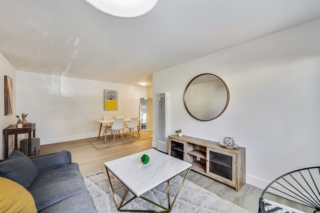 Floorplan - ArtHaus Oakbrook